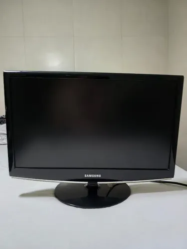 Monitor Samsung 2233SWPLUS 22? - NÃO LIGA - Para Peças ou Reparo