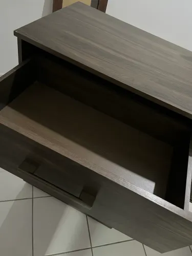 Vendo Cômoda com espelho