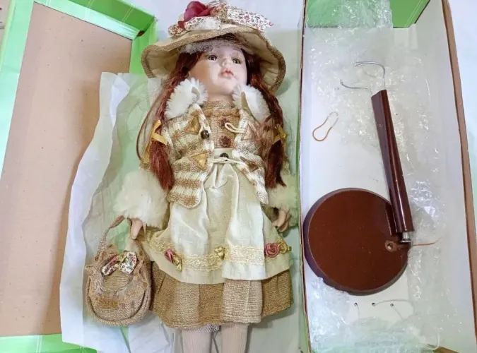 Boneca de Porcelana (coleção Gemanica de 1960)