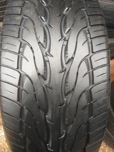 Pneu 255 45 20 toyo novo 1 pneu**