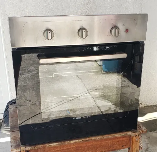 Forno de embutir Consul