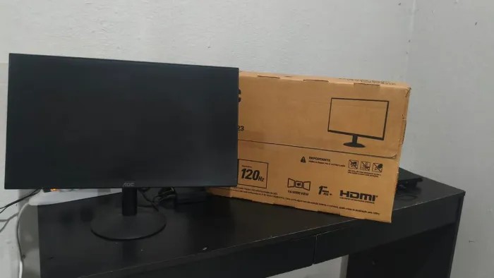 Monitor aoc
