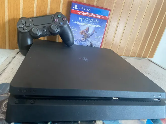 Ps4 slim