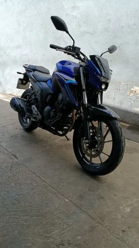 Fz250 Connected 2025