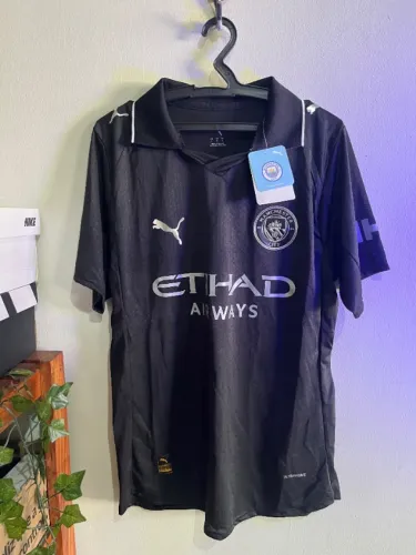CAMISA MANCHESTER CITY VERSÃO JOGADOR TAMANHO G (VESTE M E P)