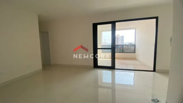 Apartamento em Avenida José Paes de Almeida - Santa Mônica - Uberlândia/MG