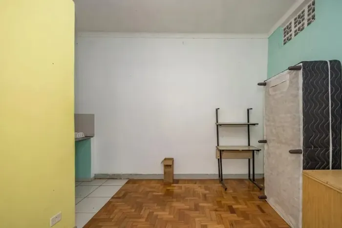 Casa à Venda - Bonfim, 12 Quartos, 400 m2