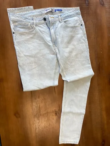 Calças Jeans