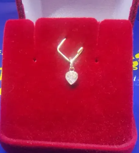 Pingente Coração Branco Zircônia 4 mm Ouro 18 Kilates                                     
