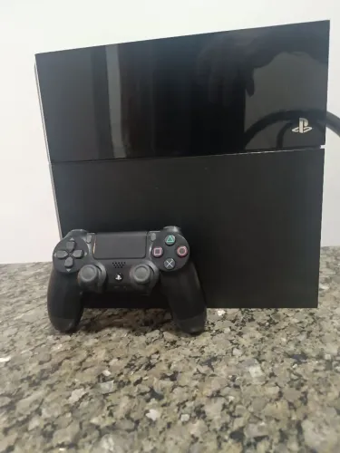 PS4 COM DEFEITO