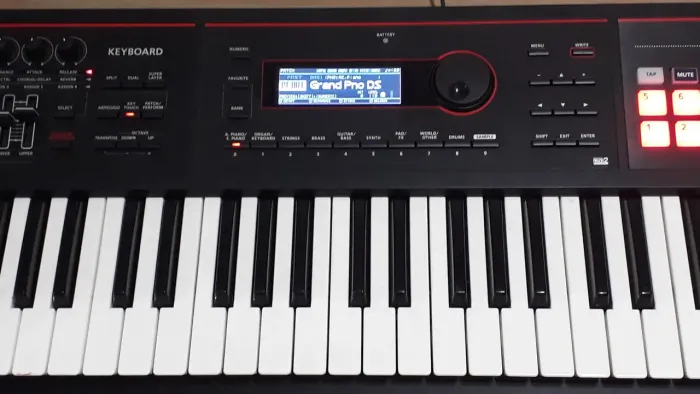 Teclado Roland XPS 30 BK na Cx
