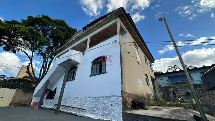 Casa à venda, 2 quartos, 1 suíte, 6 vagas, Palmeiras - Belo Horizonte/MG