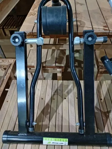 suporte rolo de treino bicicleta