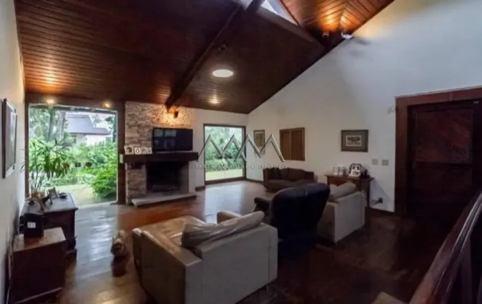 Casa à Venda no São Luiz | 4 Suítes - 1.023 m²