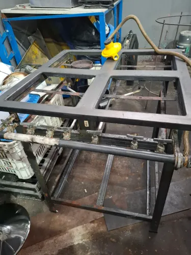 Fogão industrial 4 bocas sem forno