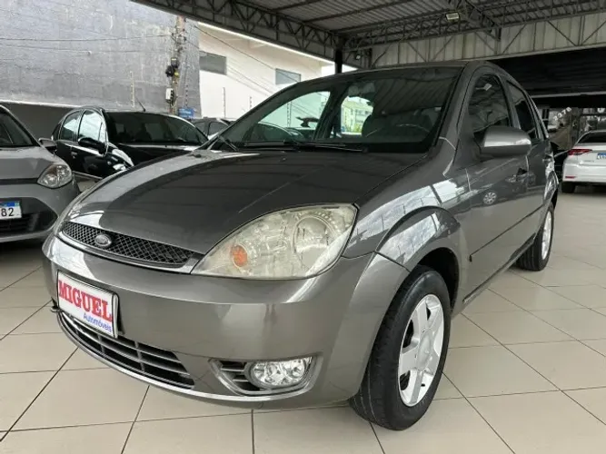 Ford Fiesta Class 1.6 8V 98cv 5P 2004