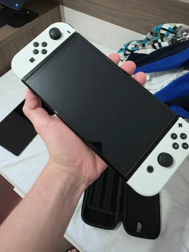 Nintendo Switch OLED DESBLOQUEADO + MICRO SD 512 GB (POUCO USO)