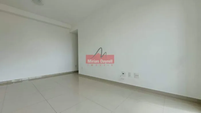 Apartamento 2 quartos sendo 1 suíte, 2 vagas livre , Vila da Serra - Nova Lima