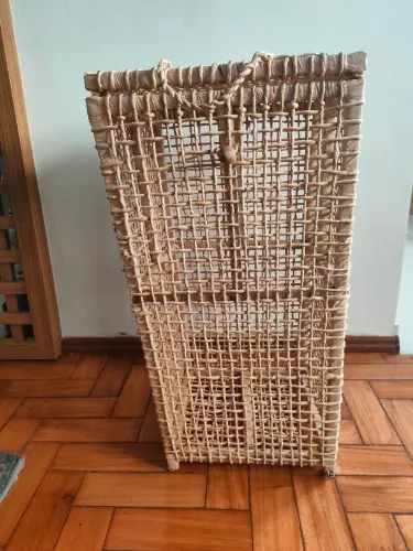 Cesta Roupas de palha natural