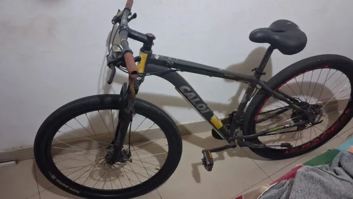 Bicicleta Calo alumínio aro 29 freio a disco