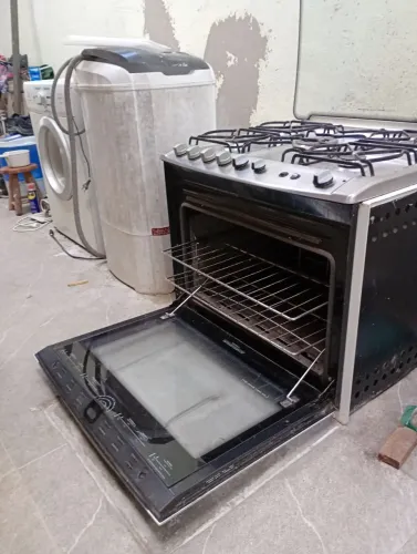 Vendo fogão de embutir a gás GLP 5 bocas.