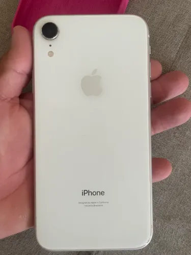iPhone XR 