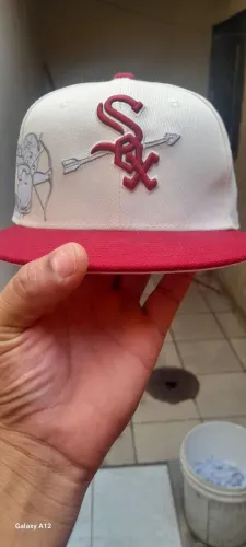 Bone new era novo sem uso