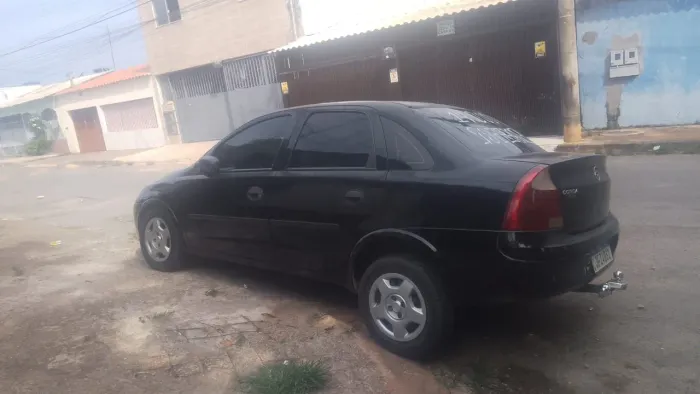 Chevrolet Corsa Sedan 1.8 MPFI Flexpower 8V 4P 2004