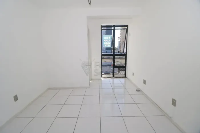 Excelente Sala Comercial na Galeria Firenze