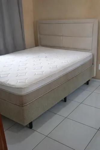 Cama box casal e cabeceira