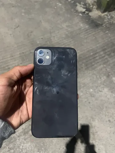Vende-se iPhone 11