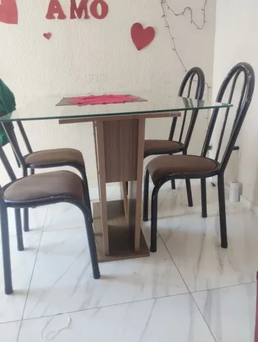 Vendo mesa de vidro