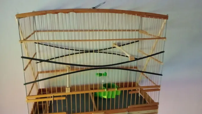 Gaiola (Favor ler o anúncio)