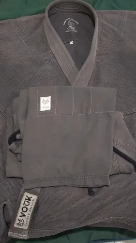 Kimono Vouk A4