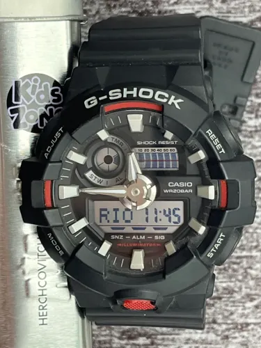 Casio G-shock GA-700