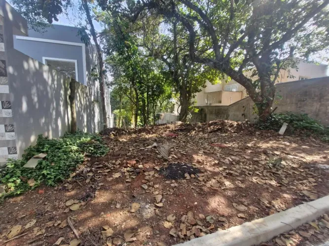 Terreno à venda, 300 m² por R$ 350.000,00 - Granja Viana - Carapicuíba/SP