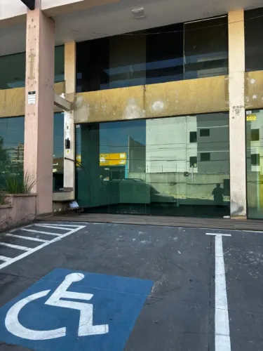 Sala/Loja em Capim Macio 50M2