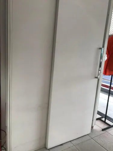 Provador com espelho