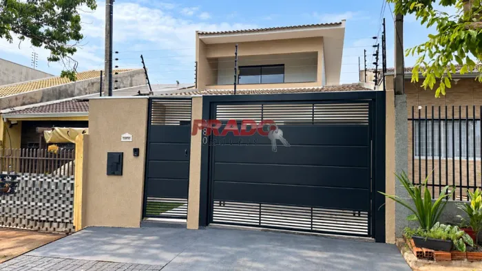 Casa à venda em Maringá, Jardim Dias I, com 3 quartos, com 123 m²