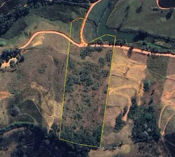 TERRENO NO CAPARAÓ ES - OPORTUNIDADE - PROX PICO DA BANDEIRA, E SÓ ENTRAR EM CONTATO