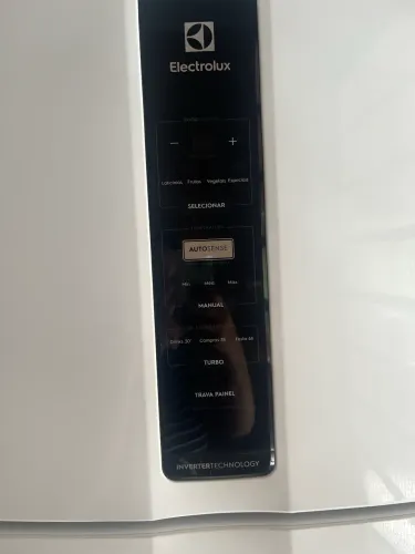 Geladeira Electrolux 410L Inverter 220v
