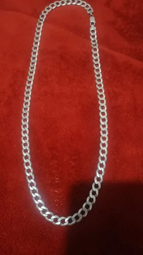 Vendo essa corrente de Prata