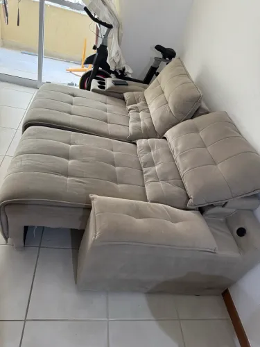 Sofá retrátil