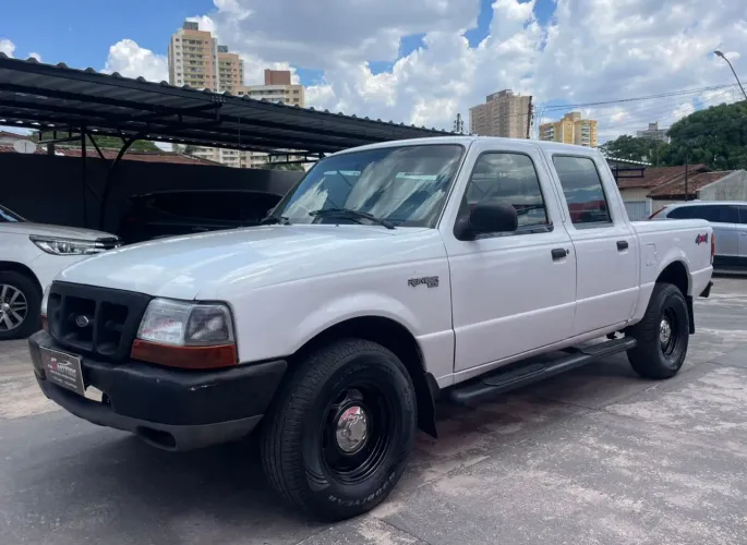 Ford Ranger 2.5 4X2 CD TB Diesel 2001
