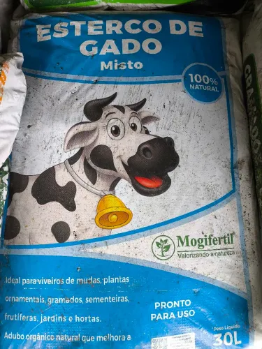 Esterco bovino misto sem sementes 30lts