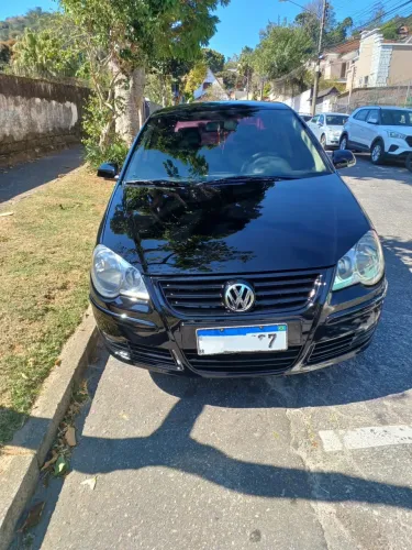 Volkswagen Polo Sedan 1.6 MI Total Flex 8V 4P 2010
