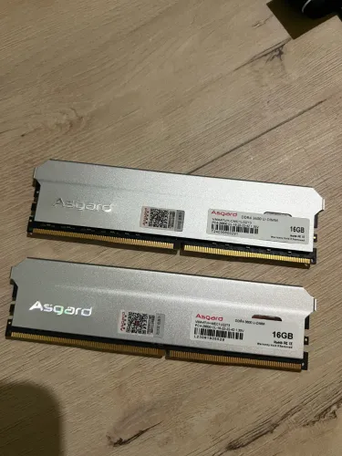 Kit Memória ram asgard ! Pra vender logo ! 3600mhz 32gb