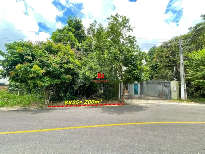 Lote Villa Suíça medindo 8x25= 200m² pronto para construir