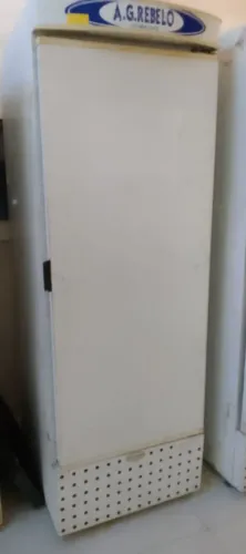REFRIGERADOR/ CONSERVADOR