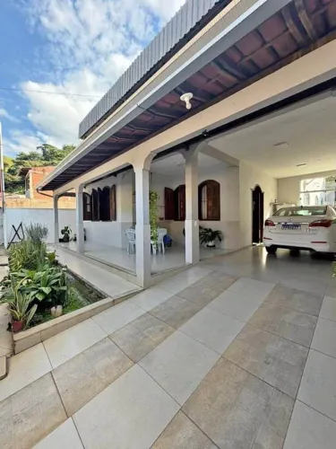 Casas com entrada + parcelas mensais